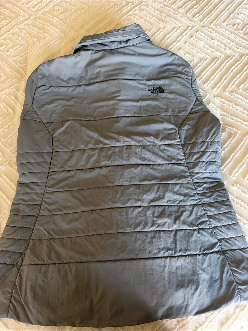 The North Face Women's Light Grey Quilted Puffer Jacket